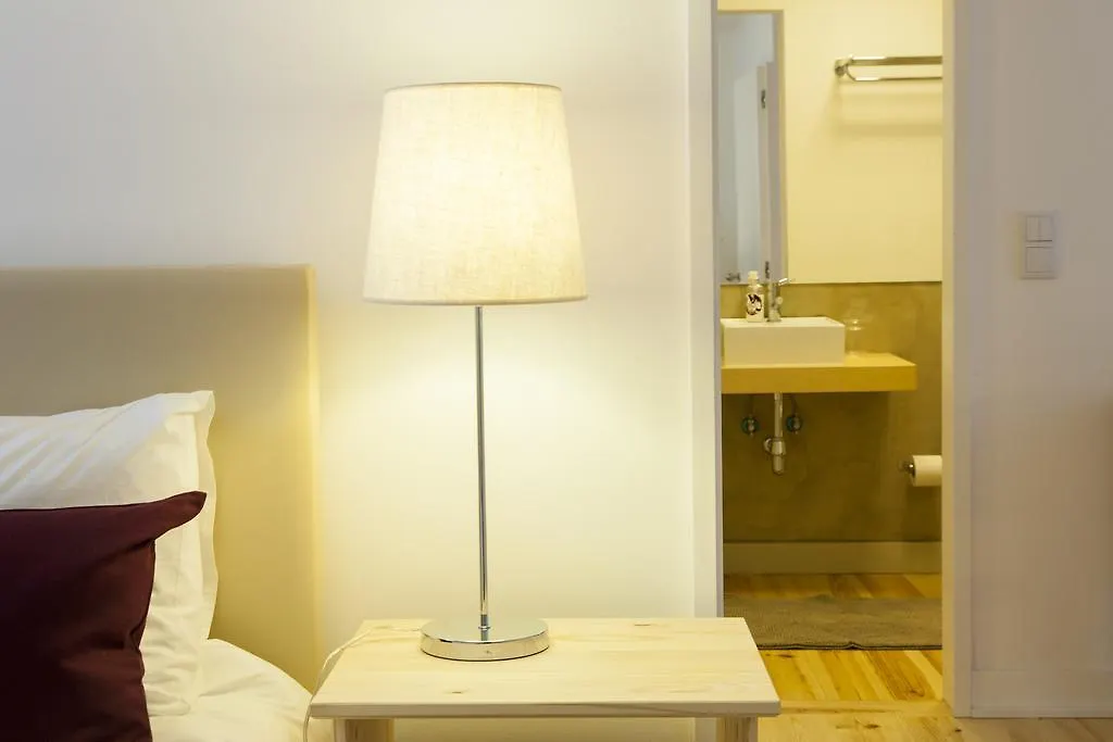 Daire Joivy Cosy 1-Bed Flat With Workspace In Santa Catarina, Moments From Luis De Camoes Sq